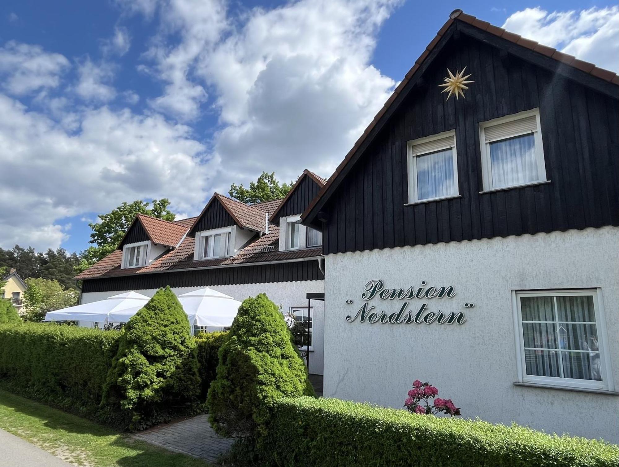 Pension & Restaurant Nordstern Cottbus Buitenkant foto